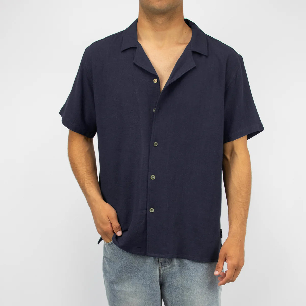 Primus Men's short sleeve open collar shirt - Navy