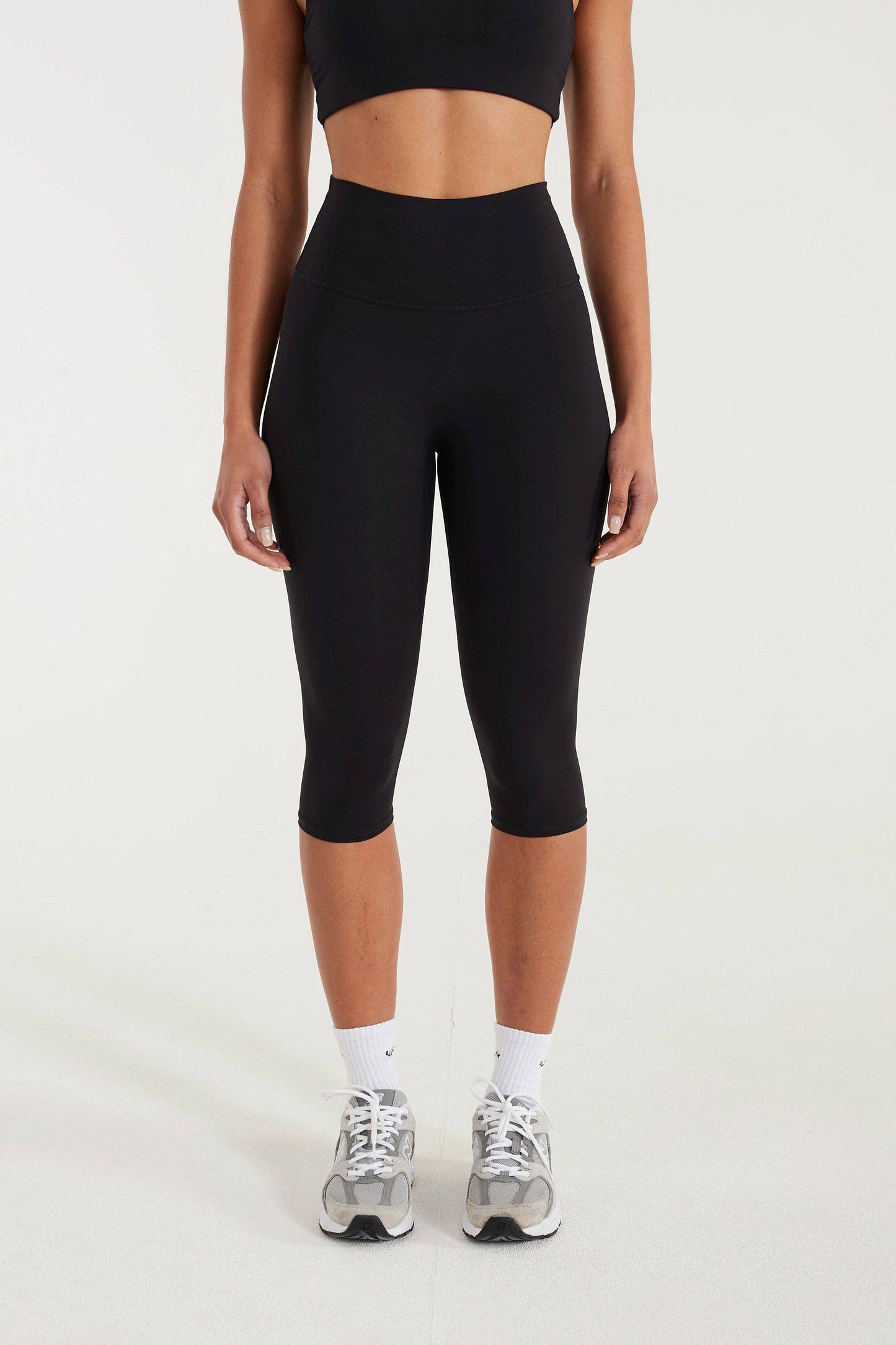 ALLFENIX EcoSculpt Capri Legging - Black