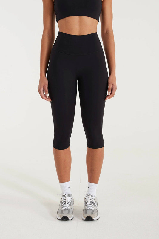 ALLFENIX EcoSculpt Capri Legging - Black