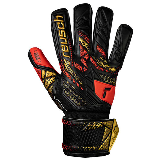 Reusch Attrakt Grip Goalkeeping Gloves