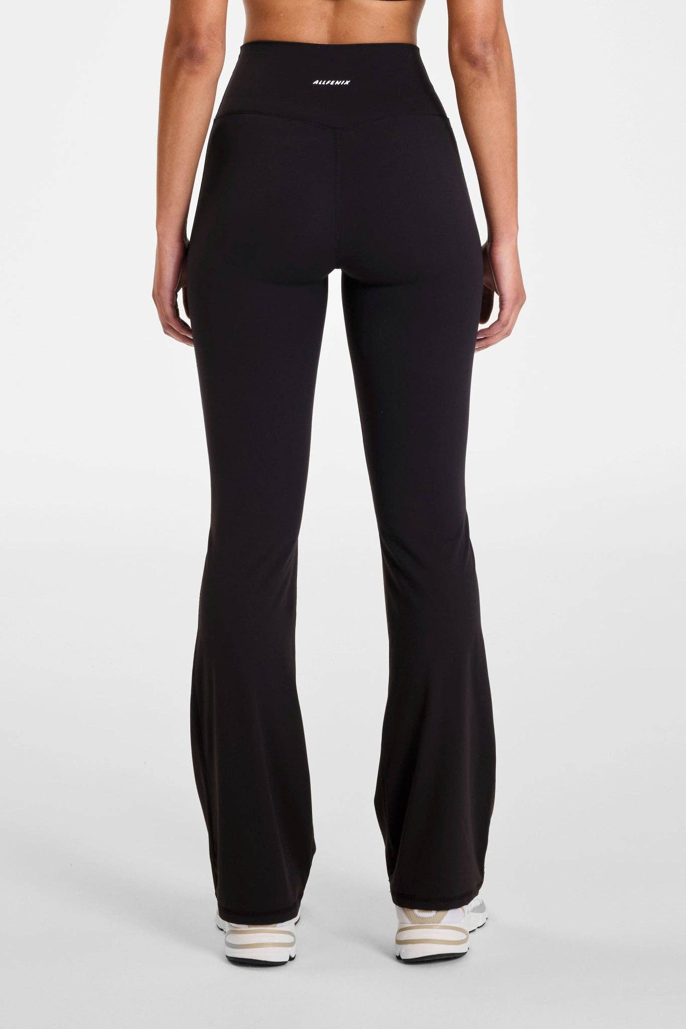 ALLFENIX CloudCore Flared Legging - Black